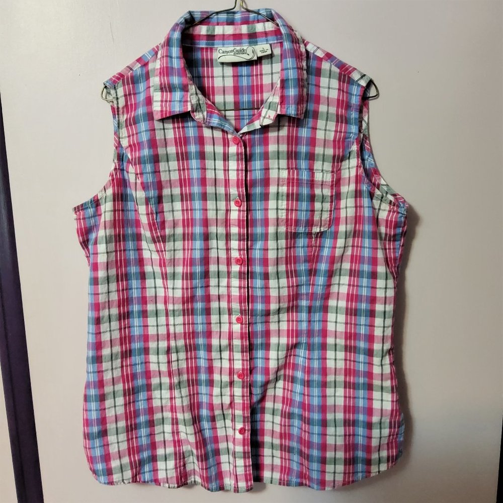 Canyon Guide Outfitters Sleeveless Button Top